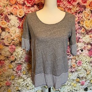 5/$25 Maison Jules top size Medium